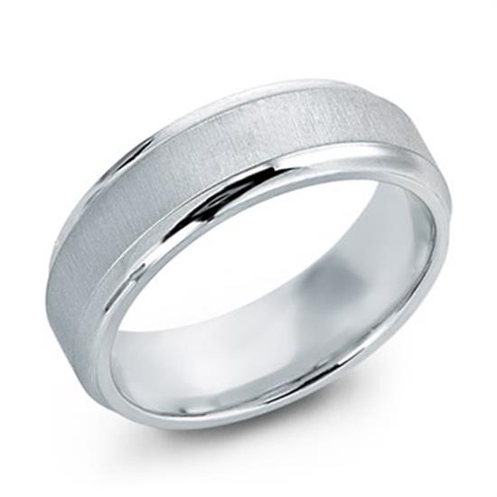 Five ways to customise men's wedding rings