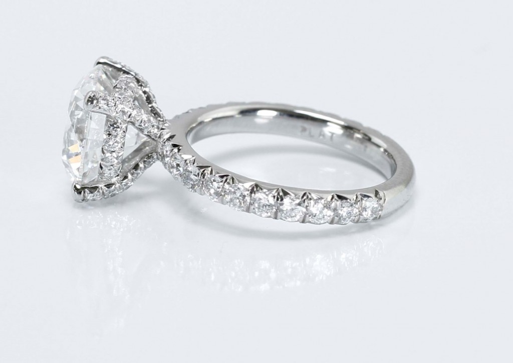 French Cut Diamond Pave Setting from Adiamor