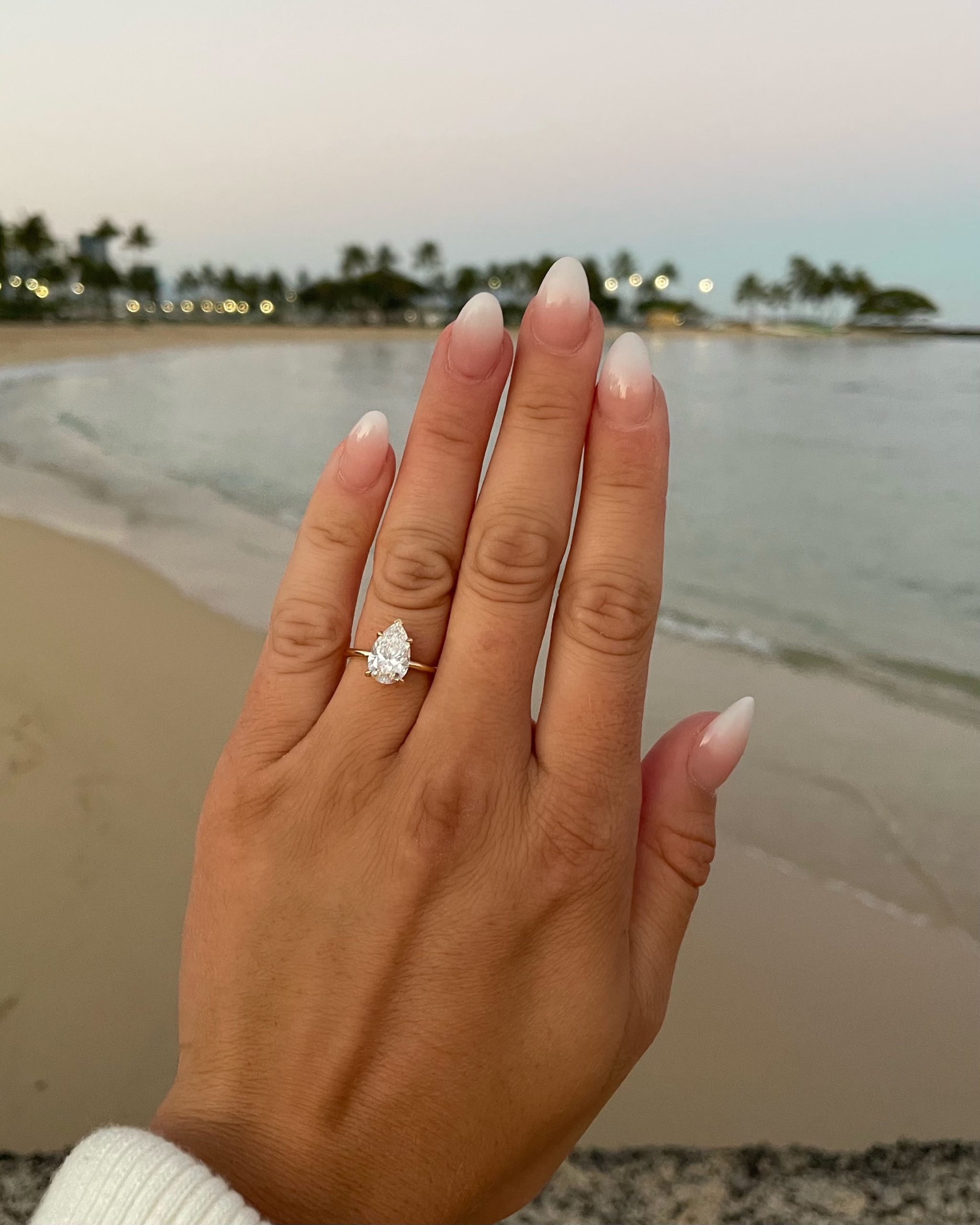 3 Reasons You Should Choose A Solitaire Engagement Ring By Adiamor